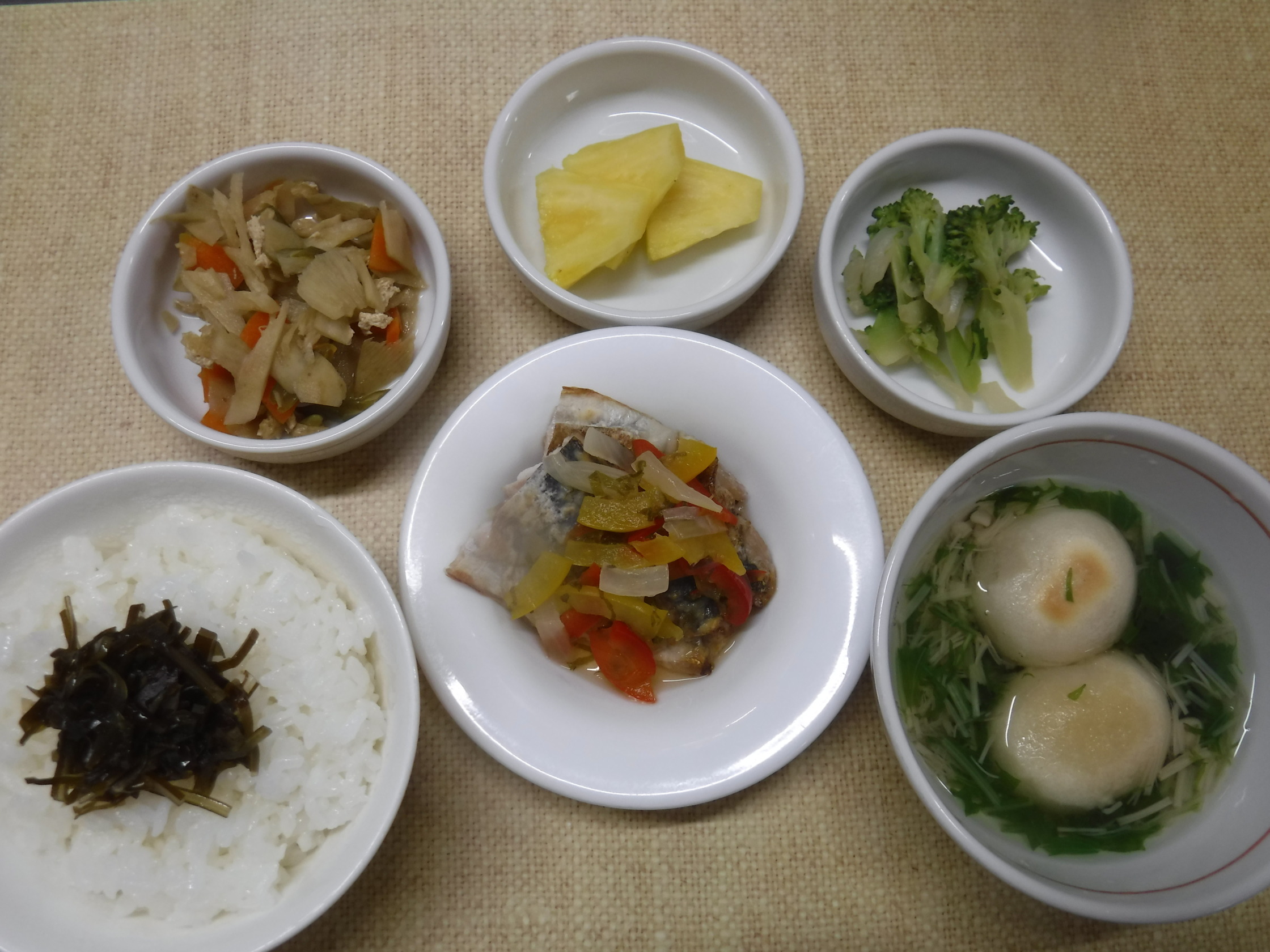 土曜日-給食