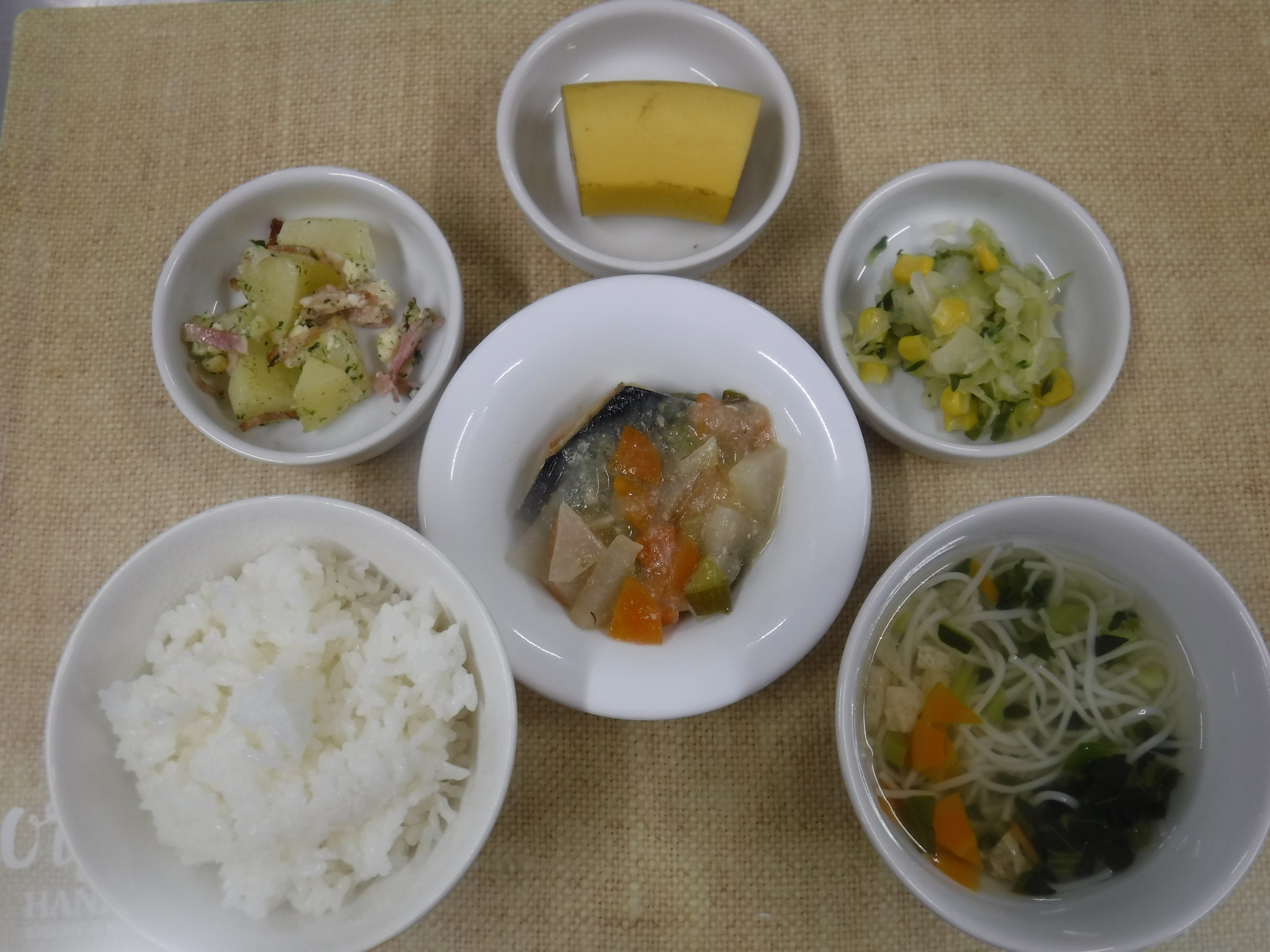 土曜日-給食